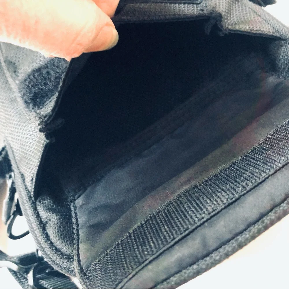 TUMI Leather & Canvas Unisex Shoulder Bag, Gently Used.